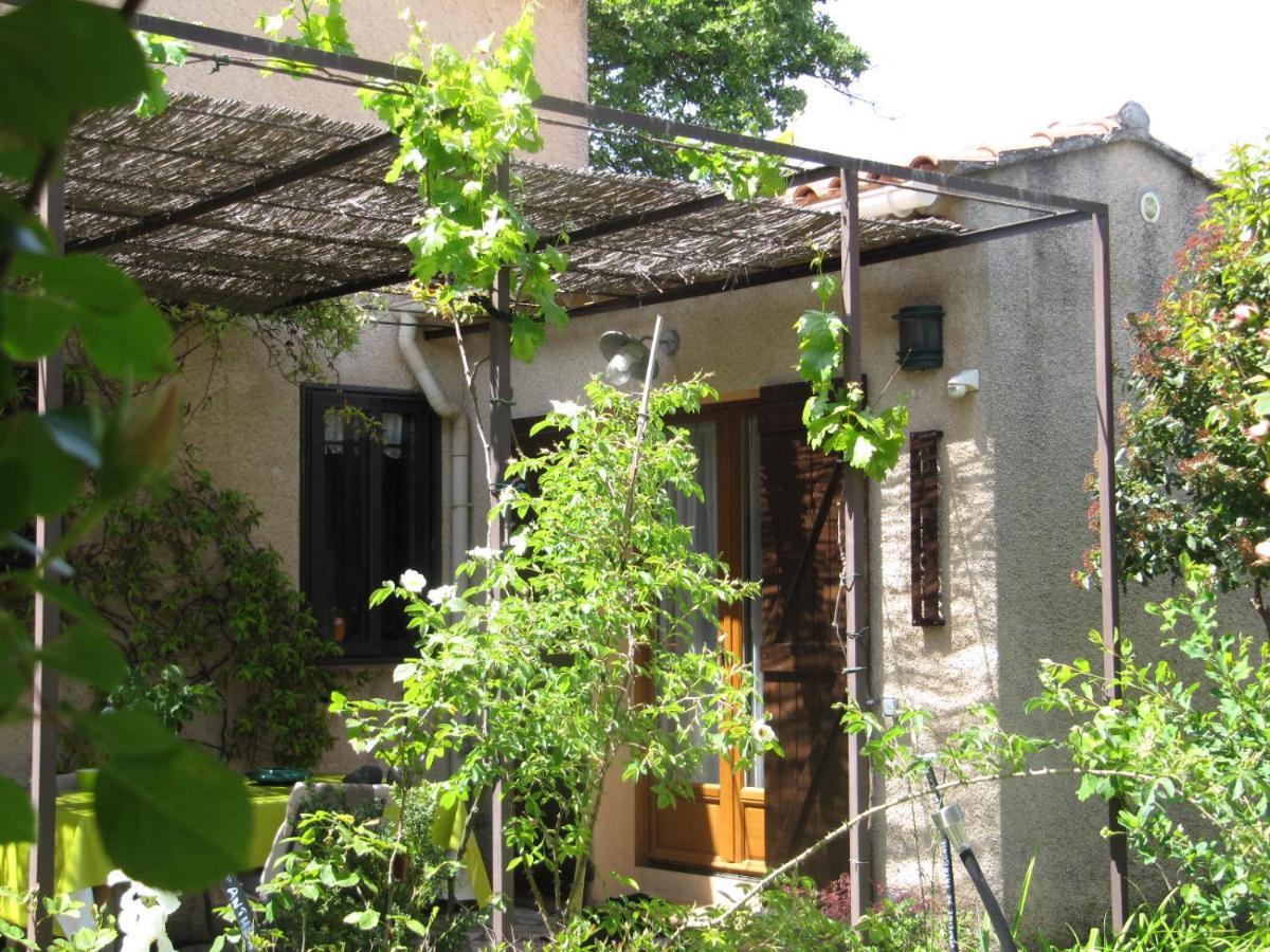 Apiflore Garéoult Exterior foto